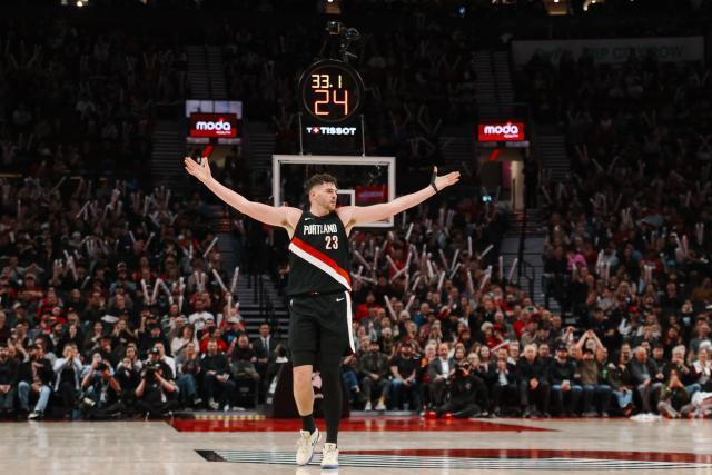 官方网地址-摆烂大年鹤立鸡群！开拓者有望超勇士拿到主场优势